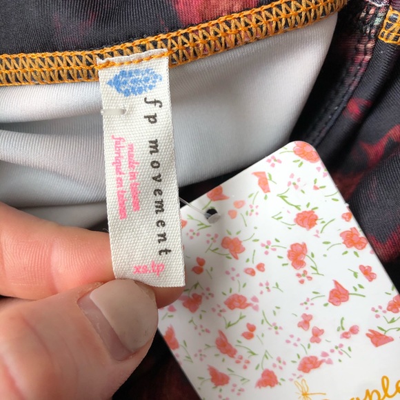 Free People Breaking All The Rules Printed Legging - Picture 7 of 8